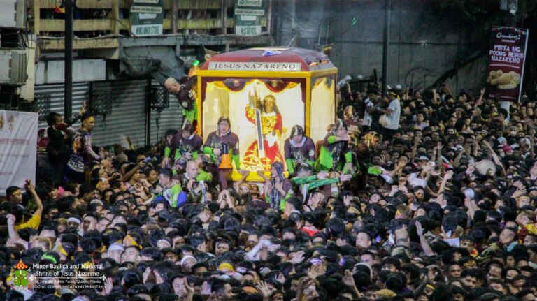 miraculousimage-of-jesus-nazareno.jpg