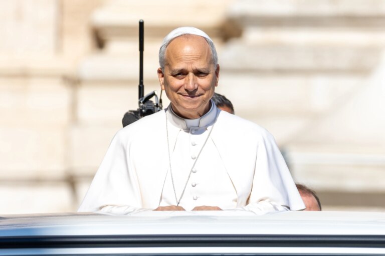popeleogeneralaudience1080625.jpg