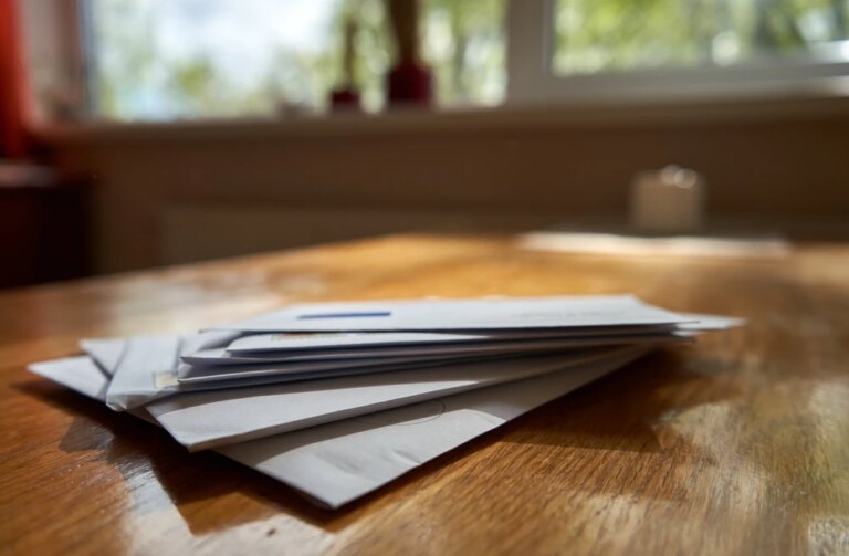 envelopes091925.jpg