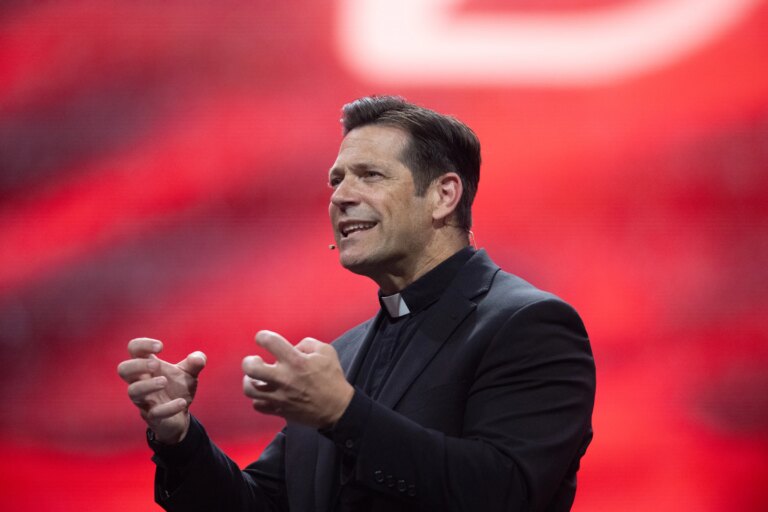 necfathermikeschmitz2071924.jpg