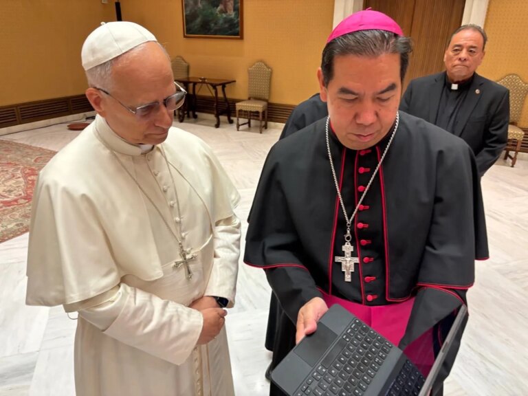 pope-leo-receives-video-from-hope-border-institute.jpeg