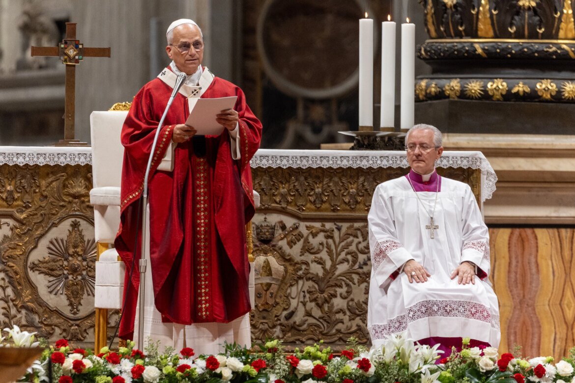 popeleoacademicyearmass102725.jpg