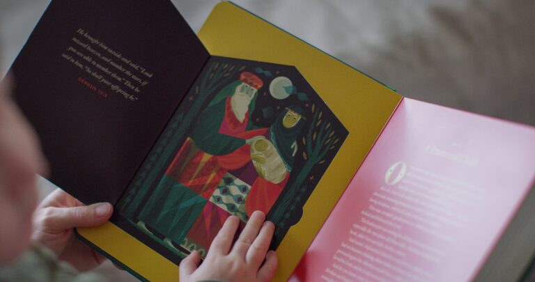 9781433599545-The_Biggest_Story_Advent_BB-04-L.jpg