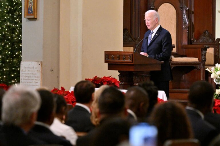 bidenneworleans010725.jpg