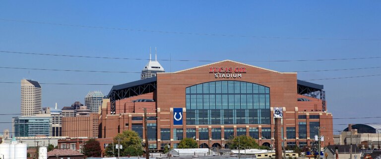 lucas-oil-stadium-indianapolis.jpg