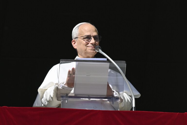 popeleoxivangelus111025.jpg