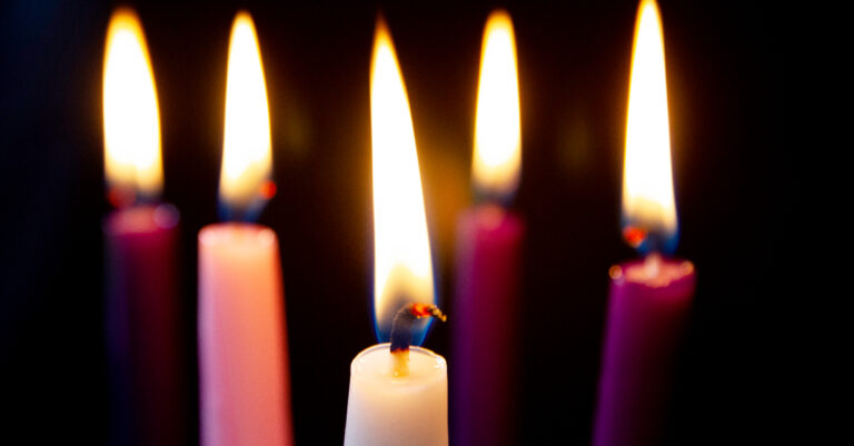 16378-advent-candle-colors.jpg