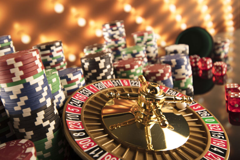 Casino_gambling_Credit_Zolnierek_Shutterstock_CNA.jpg