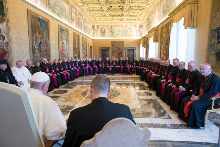 Pope_Francis_meets_with_the_bishops_of_England_and_Wales_for_their_ad_limina_visit_in_the_Vatican_Sept_28_2018_Credit_Vatican_Media_CNA.jpg