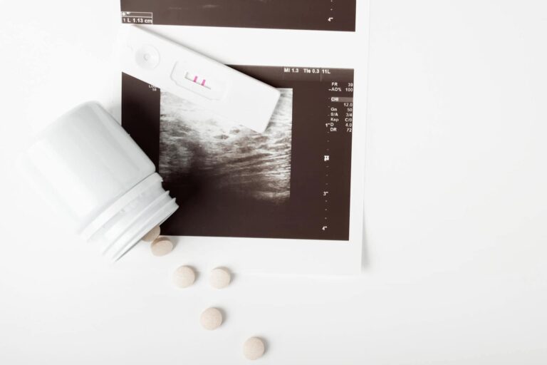 abortionpill10925.jpg