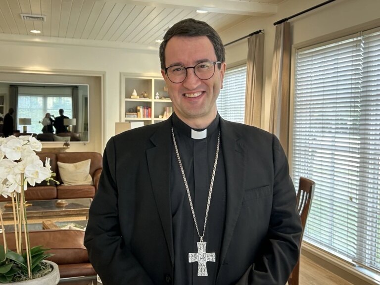 bishopraimo.jpg