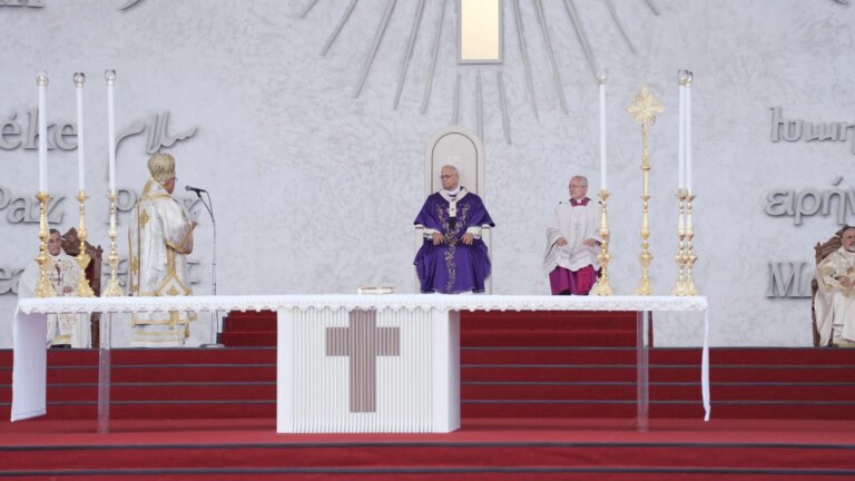 papal-mass-marwan-semaan-acimena.jpeg