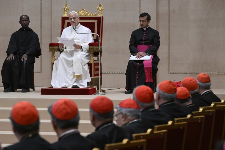 popeleoromancuria2122225.jpg
