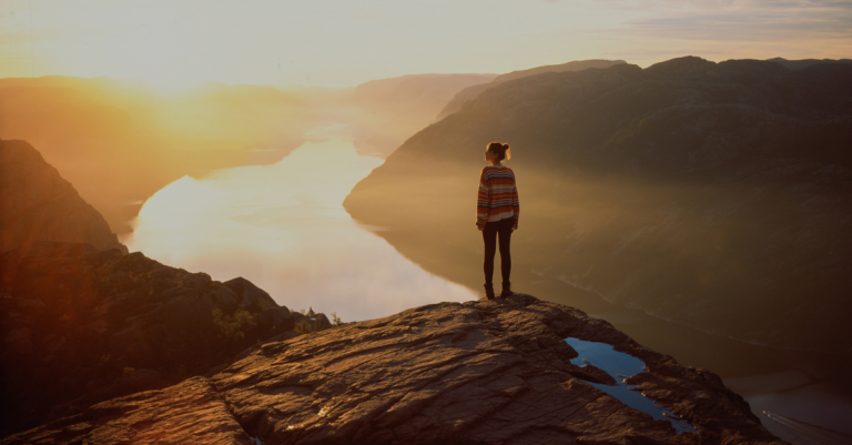 31417-person-in-nature_source_file.png