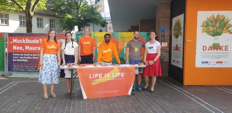 Photo_6_-_Prolife_Europe_Info_table_in_Freiburg_afh4bm.jpg
