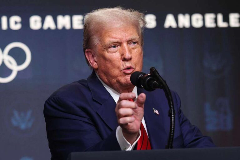 presidentdonaldtrump080625.jpg