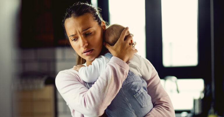 25382-worried-mother-gettyimages-drazen-zigic.jpg